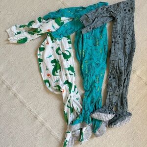 Simple Joys by Carter’s Toddlers and Baby Boys’ snug-fit Footed Cotton Pajamas